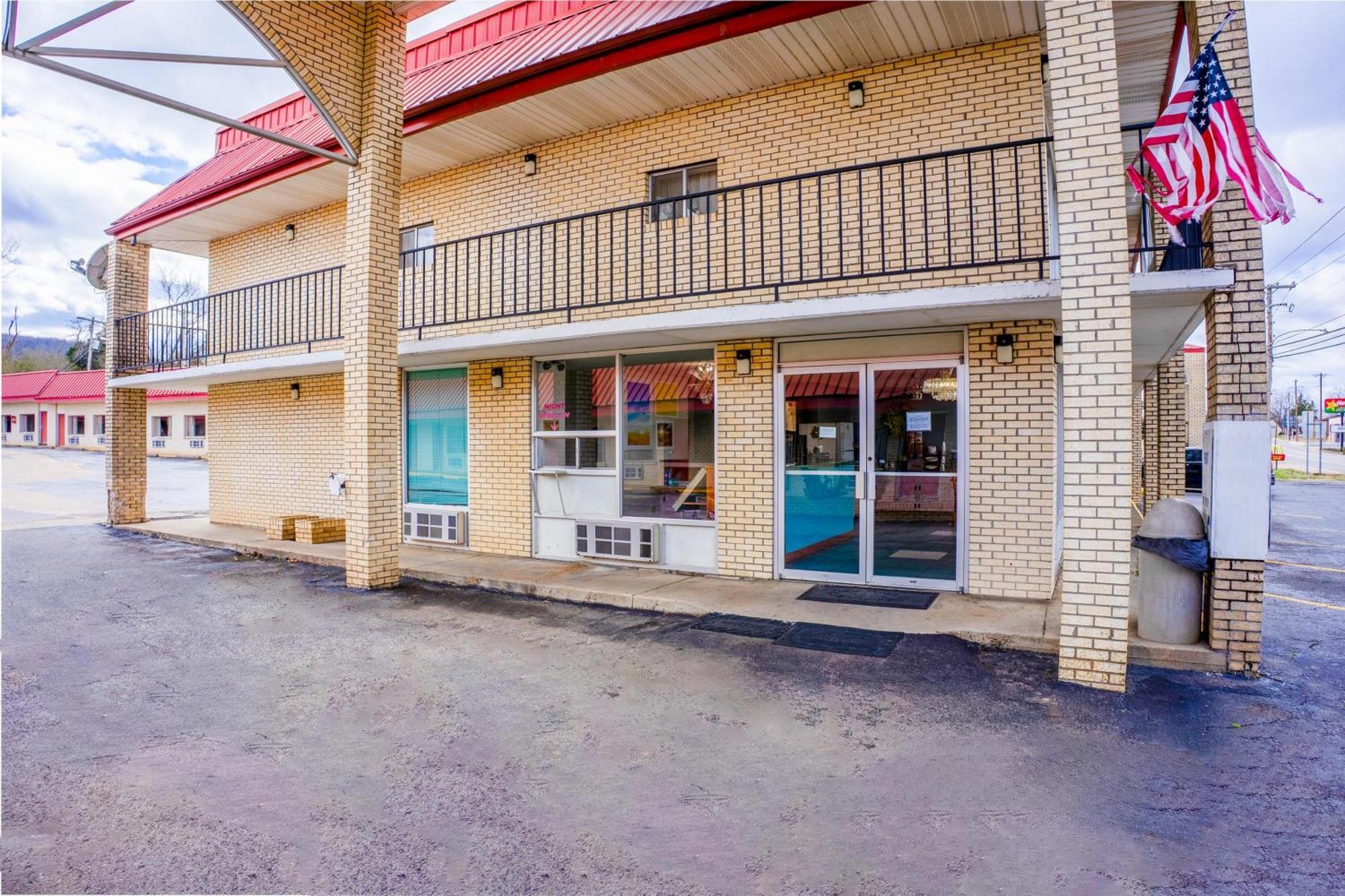 Motel Ozark Junction Mountain View By Oyo Zewnętrze zdjęcie